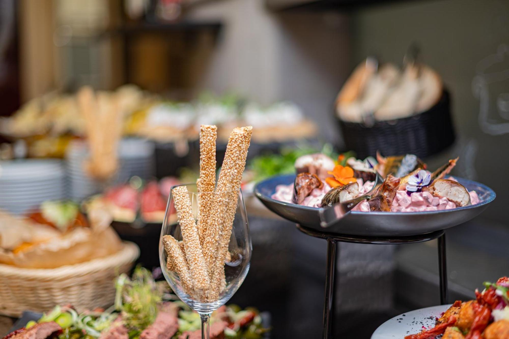 Hotel Bonvino Badacsony バダチョニトマイ エクステリア 写真
