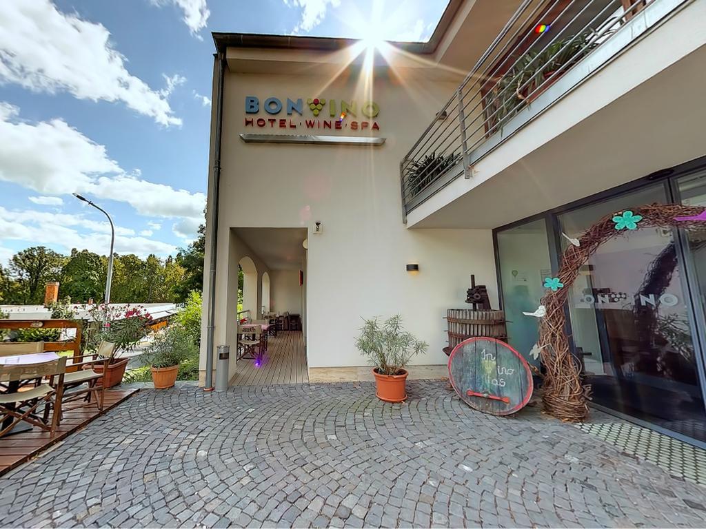 Hotel Bonvino Badacsony バダチョニトマイ エクステリア 写真